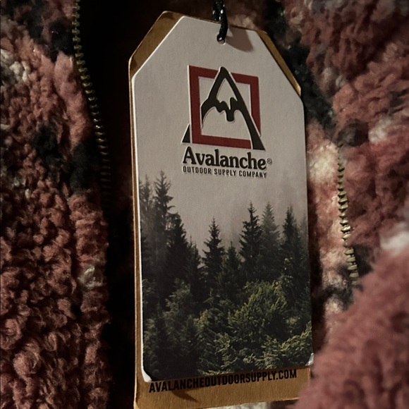 NWT Avalanche Patterned Sherpa Fleece Jacket w/zipper and pockets - Size Small - Picture 2 of 7
